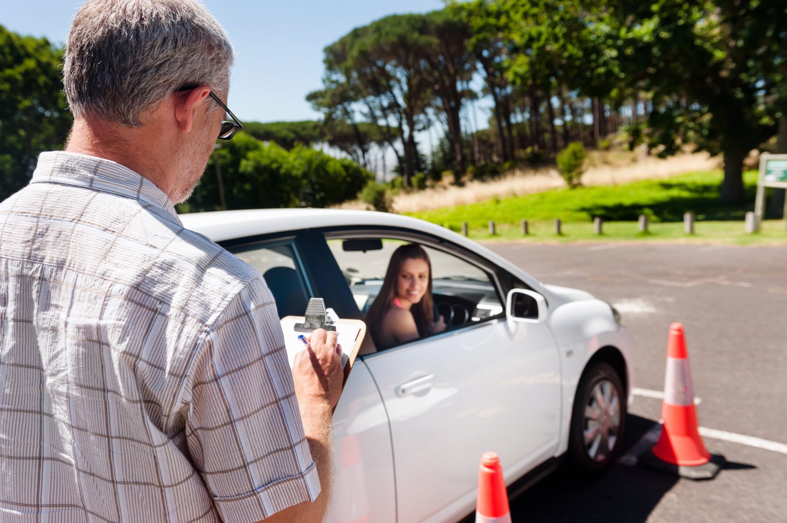You are currently viewing Navigating the Roads of Skill and Confidence: Choosing the Best Driving School in Melbourne