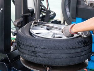 Read more about the article Tyre Balancing And Rotation In Mobile Tyre Fitting